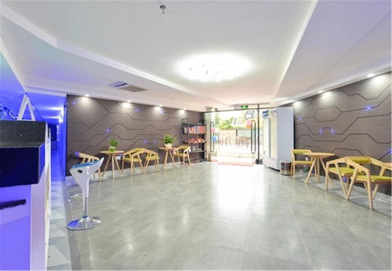 Zhuhai Dreamers Capsule Hotel Экстерьер фото